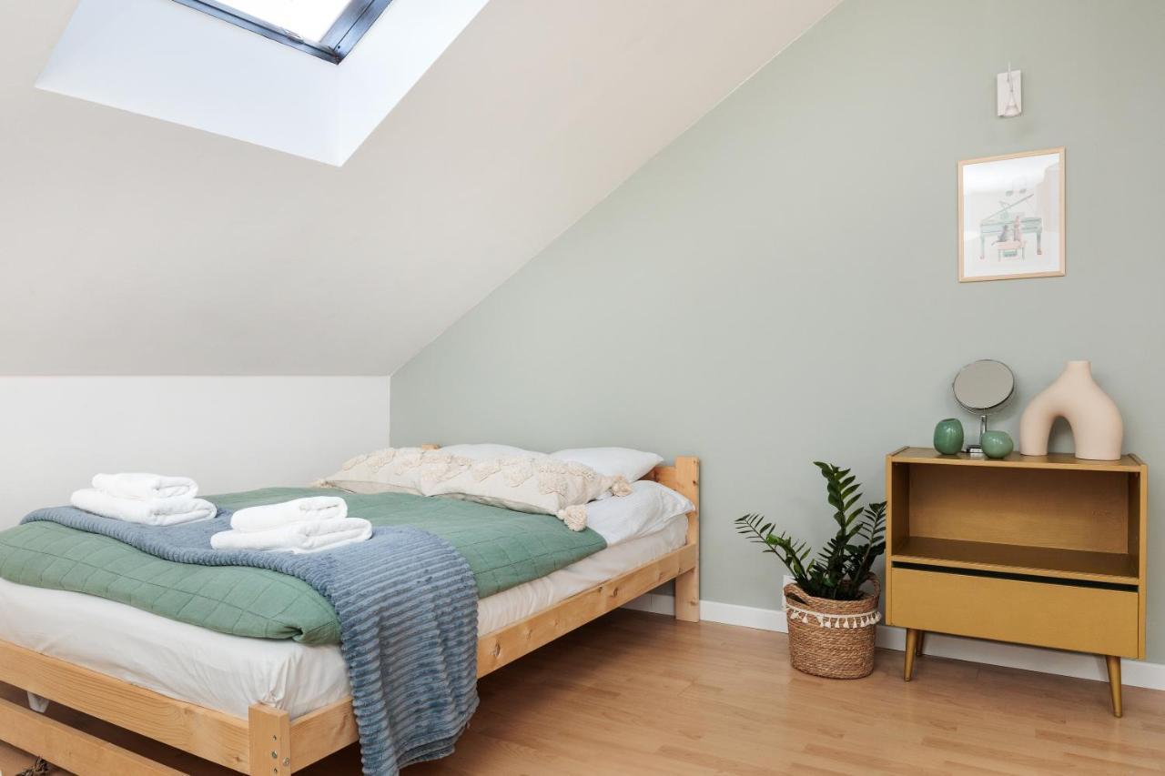 Pastel Grove Suite - By Upstairs Krakow Exterior photo